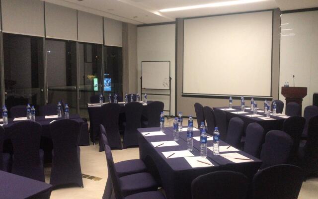 Holiday Inn Express Fuzhou Downtown by IHG