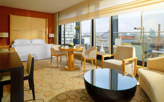 Sheraton Berlin Grand Hotel Esplanade