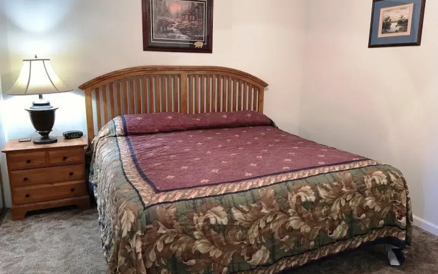Whispering Pines 524