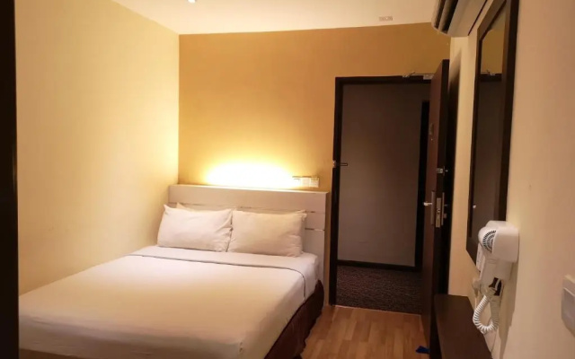 Seasons View Hotel