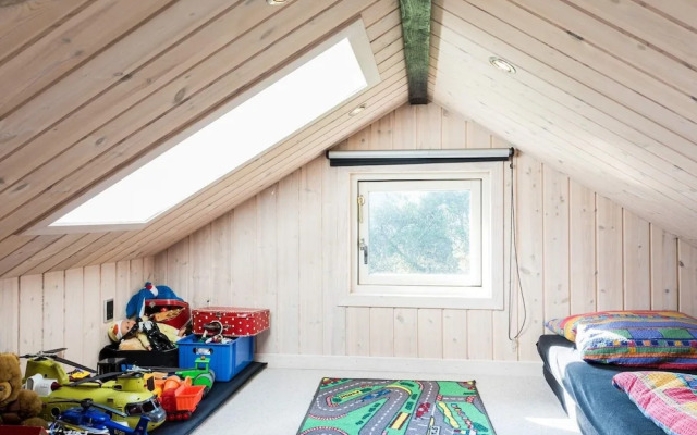 Charming Family Retreat-by Traum