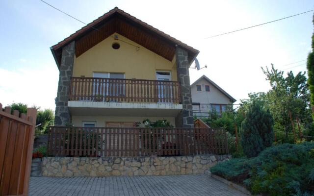 Panoráma Apartmanház