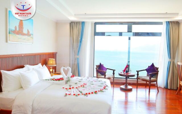 Vietnam Taste Hotel Quy Nhon - Beachfront