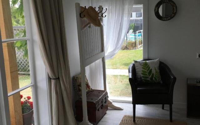 Beautiful Bungalow CBD