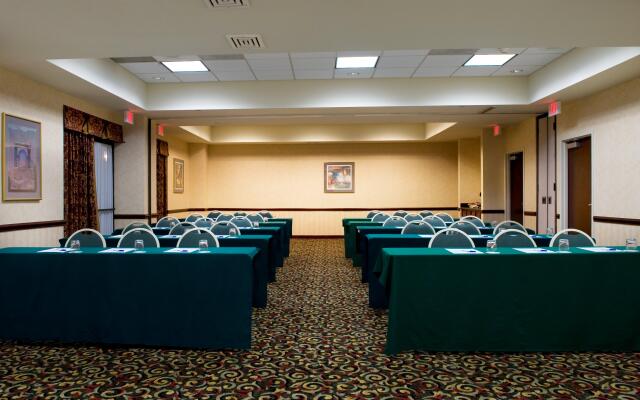 Holiday Inn Express Hotel & Suites DFW Airport South by IHG