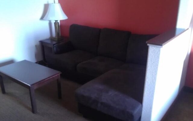 Robinson Inn and Suites