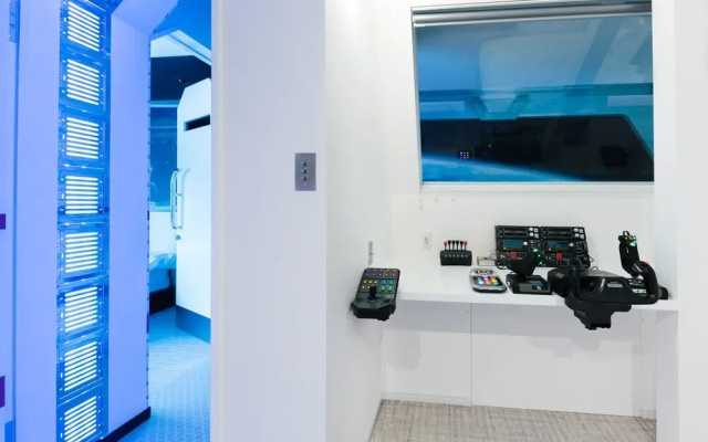Guest House Discovery Ship