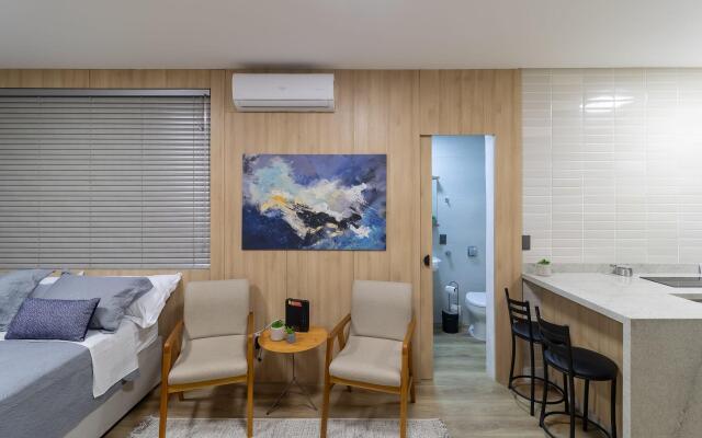 Studio incrível no Centro de Floripa-SC CFA0206