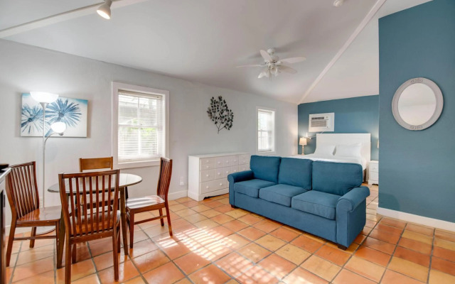 Southernmost Sanctuary Apartment