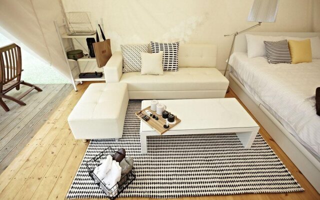 The Proud Resort - Caravan Park