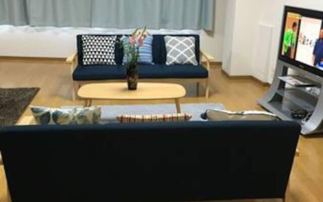 Haneda Lex Apartment