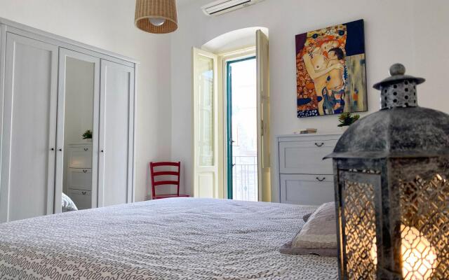 Ideal for family apartment, sea view terrace-Terrazza Palmieri