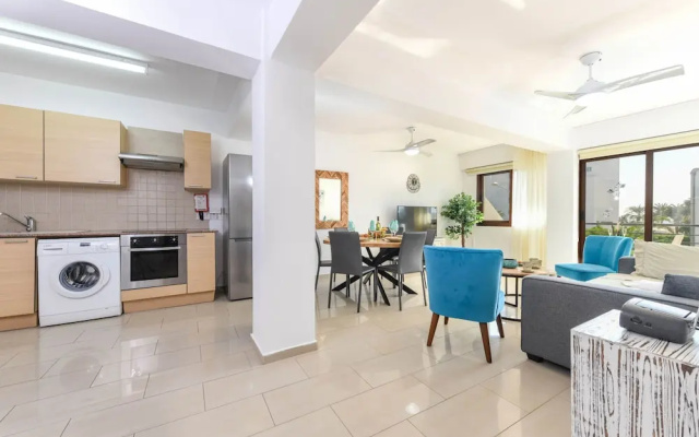 Nissi Apartment 101