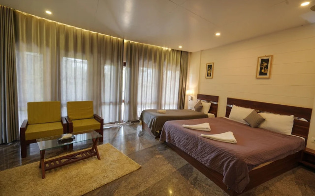 Mayookham Resorts