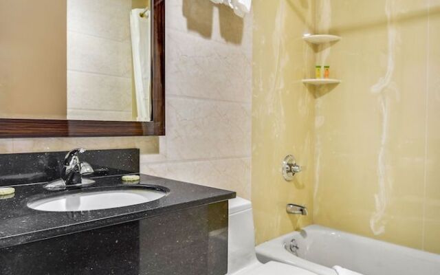 Brooklyn Broadway Hotel