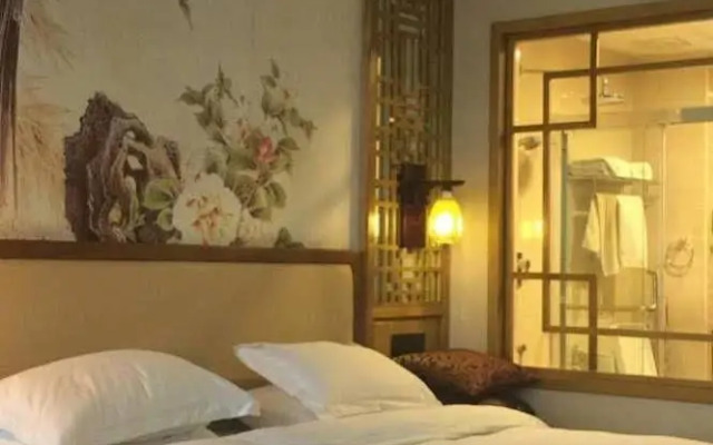 Sages Boutique Hotel