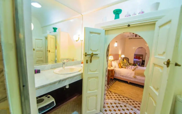Riad lamin