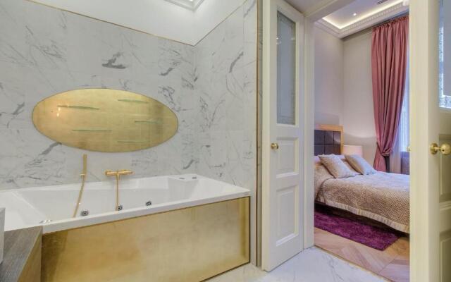 Count Zrinyi Luxourious Residence