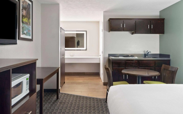 Wingate by Wyndham Cedar City