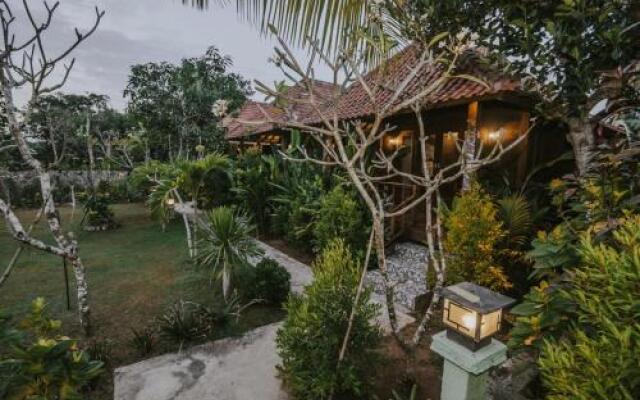 Nerima Hut Lembongan