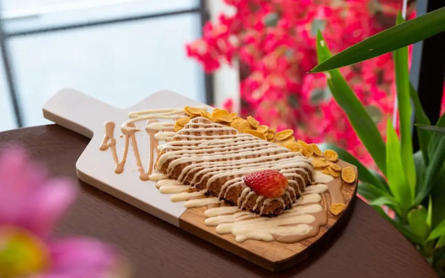 Laten Suites Al Salim Plaza