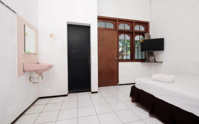 Berlian Abadi Hotel By Sinergi