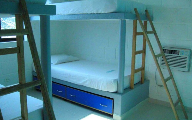 Cabaña Vacacional En Coveñas Con Piscina
