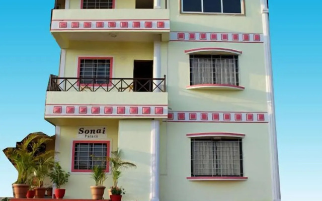 Shanti's Hotel Sonai