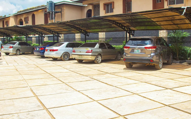 The Blevick Suites And Apartments