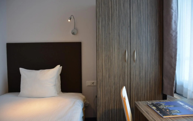 Court Garden Hotel   Ecodesigned