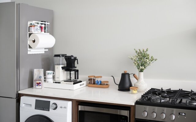 The Neighborhood Hotel-Little Italy