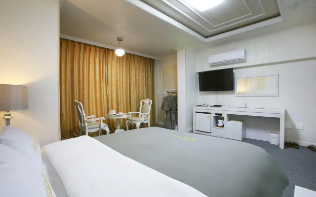 Hotel Parkwood Incheon Airport