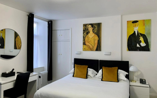 Sarum Hotel