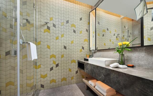 Crowne Plaza Qidong by IHG