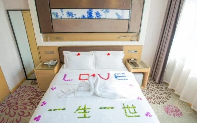 Lavande Hotel Wuhan Yellow Crane Tower