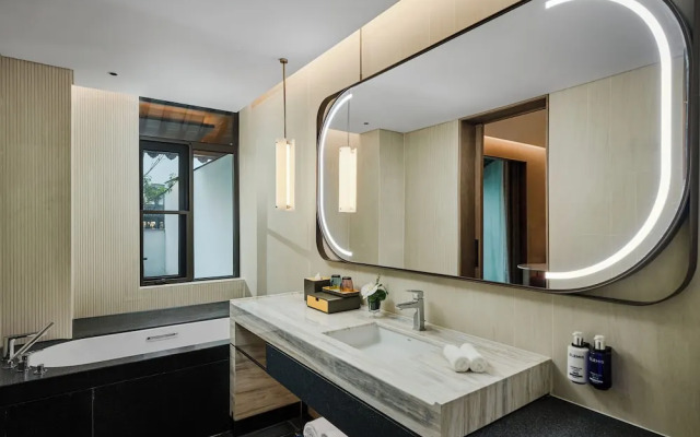 Voco Xitang By Ihg