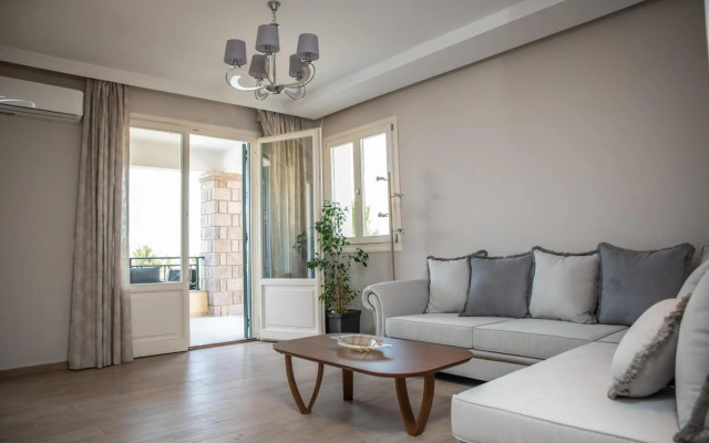 Alma Luxury Resort Hotel