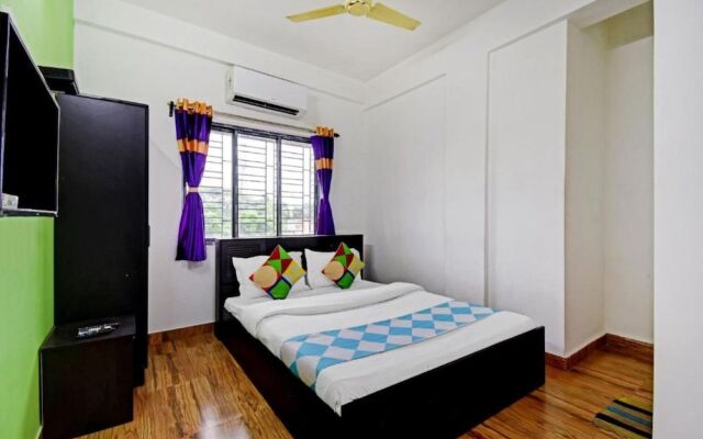 Goroomgo Relax Inn Newtown Kolkata