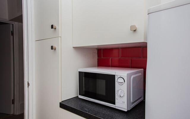 Modern & Spacious 2 Bed Apt in Elephant & Castle