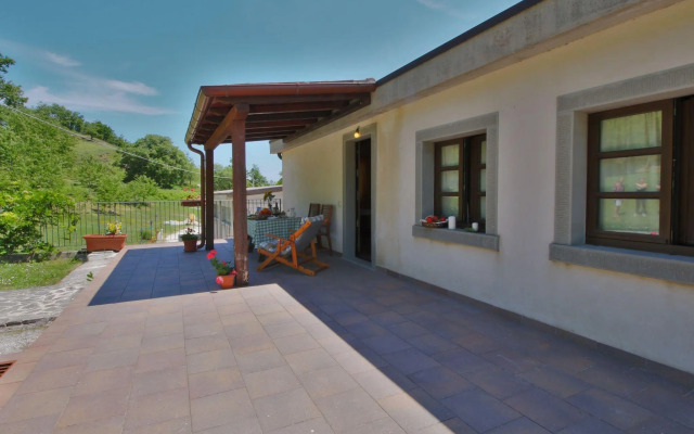 Belvilla by OYO Eolo