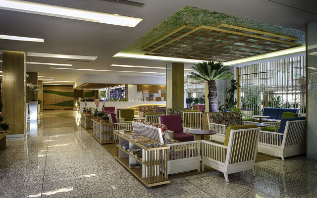 Carine Hotel Park