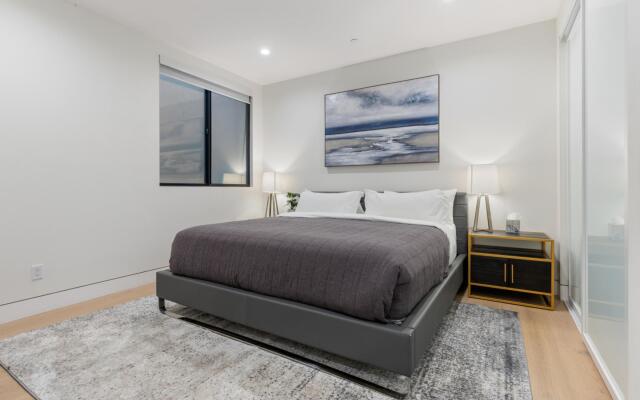 Curson Modern