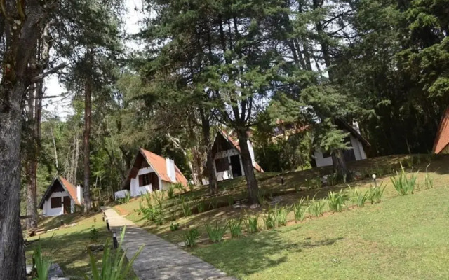 VELINN Recanto das Hortências Hotel