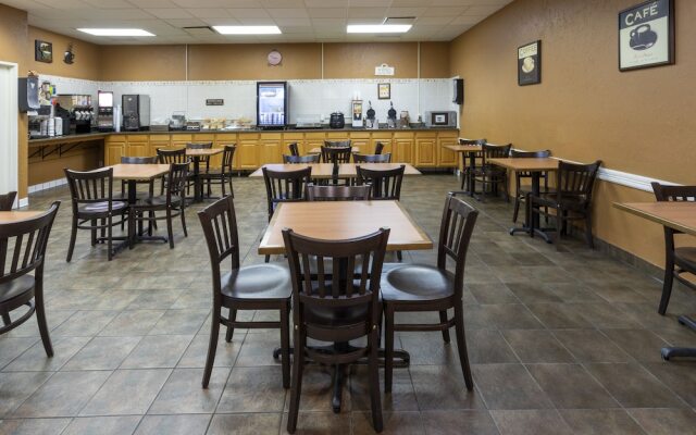 Hospitality Inn & Suites