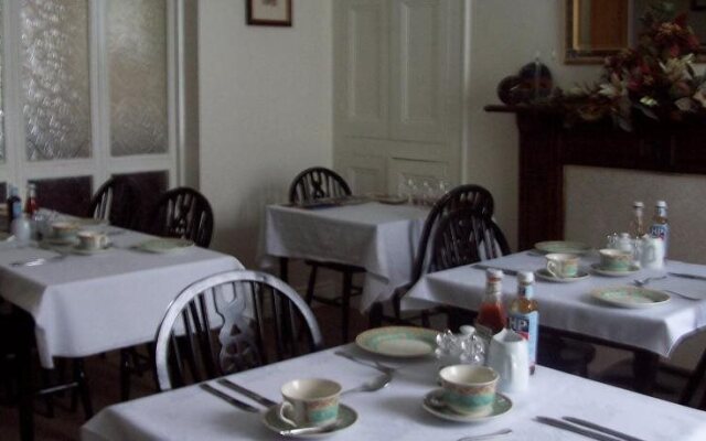 Denecrest Guest House