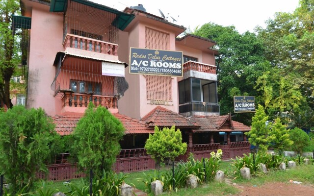 OYO 14585 Home Cozy 2BHK Titos Lane Baga