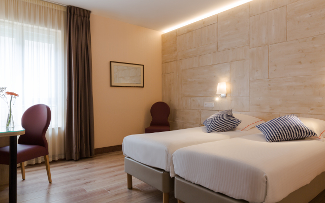 The Originals City, Hôtel Alizéa