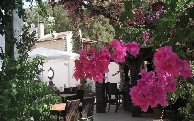 Carikci Otel Marmaris