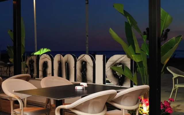 Diamar Suites