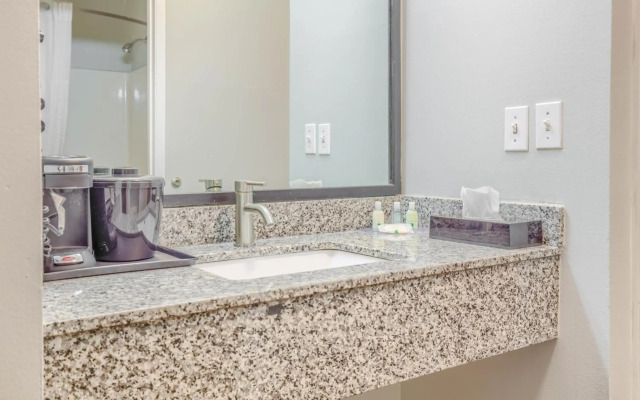 Quality Inn Gulf Shores Airport